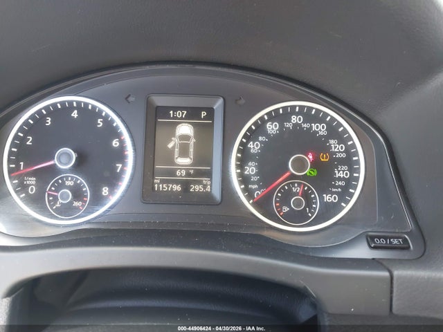 Продажа на аукционе авто 2017 Volkswagen Tiguan 2.0t/2.0t S, vin: WVGBV7AX5HK009433, номер лота: 44906424