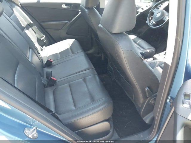 Продажа на аукционе авто 2017 Volkswagen Tiguan 2.0t/2.0t S, vin: WVGBV7AX5HK009433, номер лота: 44906424
