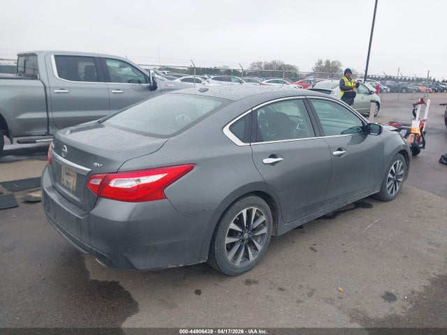2017 Nissan Altima 2.5 Sv მანქანა იყიდება აუქციონზე, vin: 1N4AL3AP5HC186207, აუქციონის ნომერი: 44906439