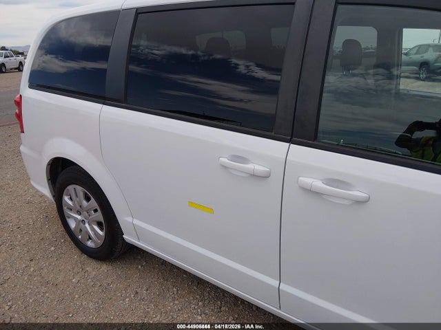 2C4RDGBGXJR312994 Dodge Grand Caravan Se