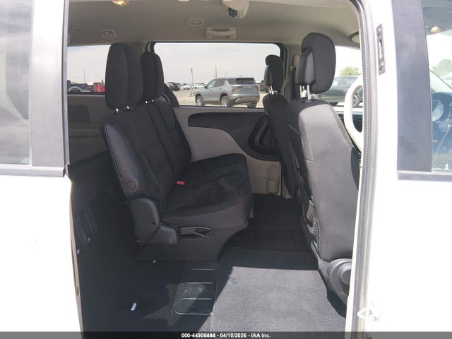 2C4RDGBGXJR312994 Dodge Grand Caravan Se
