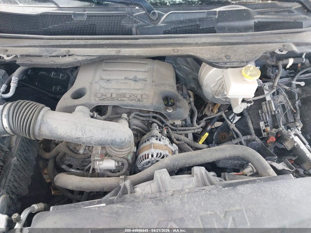 44906445 :رقم المزاد ، 1C6SRFFT2LN182317 vin ، 2020 Ram 1500 مزاد بيع