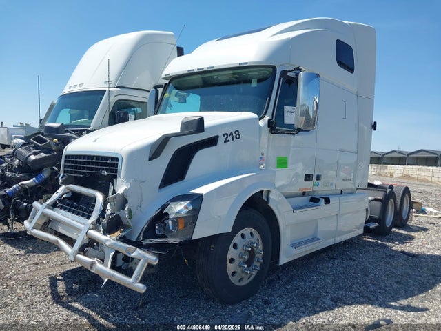 Aukcja sprzedaży 2014 Volvo Vn, vin: 4V4NC9EHXEN155766, numer aukcji: 44906449