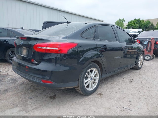 Aukcja sprzedaży 2015 Ford Focus Se, vin: 1FADP3F28FL384288, numer aukcji: 44906454