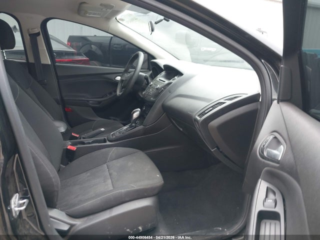 Aukcja sprzedaży 2015 Ford Focus Se, vin: 1FADP3F28FL384288, numer aukcji: 44906454