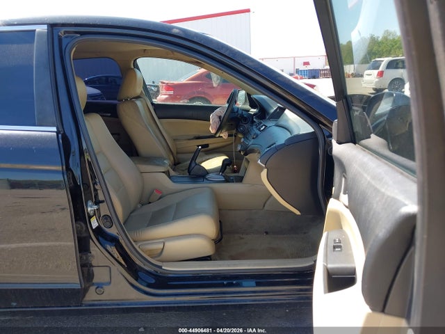 44906481 :رقم المزاد ، 1HGCP2F6XBA095181 vin ، 2011 Honda Accord 2.4 Se مزاد بيع