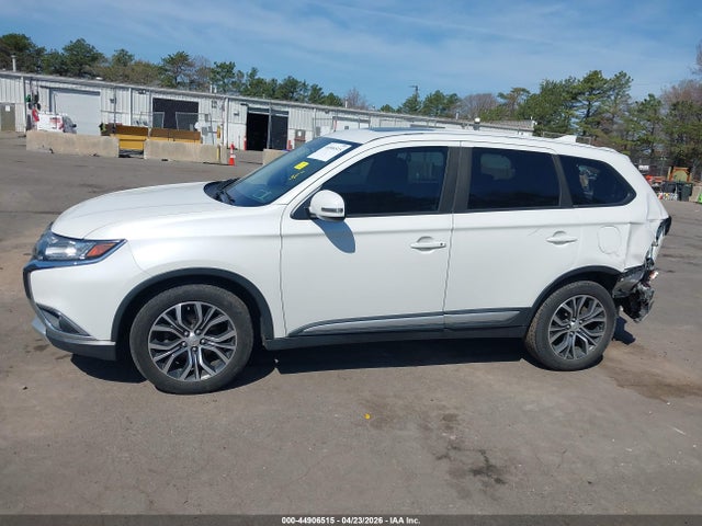 Продаж на аукціоні авто 2018 Mitsubishi Outlander Le/se/sel, vin: JA4AD3A38JZ068170, номер лоту: 44906515