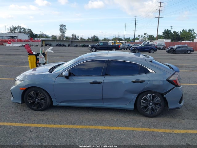 Honda CIVIC EX 2018 SHHFK7H54JU431682 Image 14