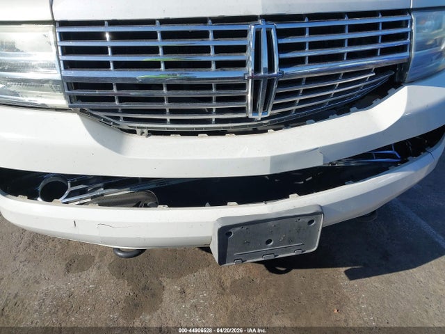 44906528 :رقم المزاد ، 5LMFU27517LJ09533 vin ، 2007 Lincoln Navigator Ultimate مزاد بيع