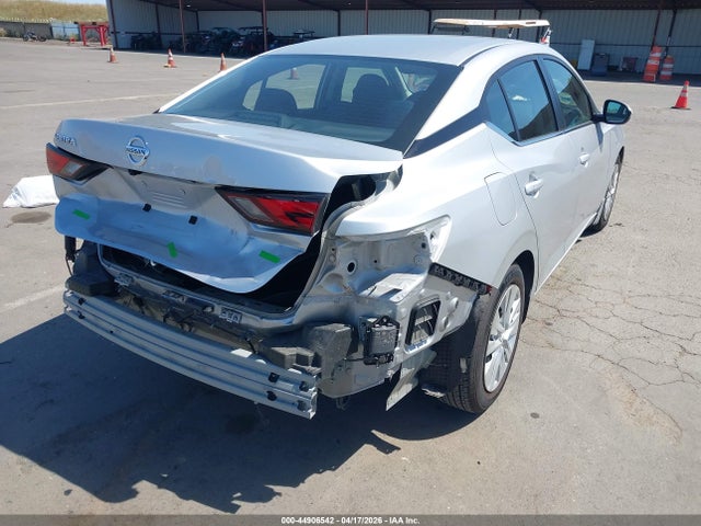 3N1AB8BV9NY259916 Nissan Sentra S Xtronic Cvt