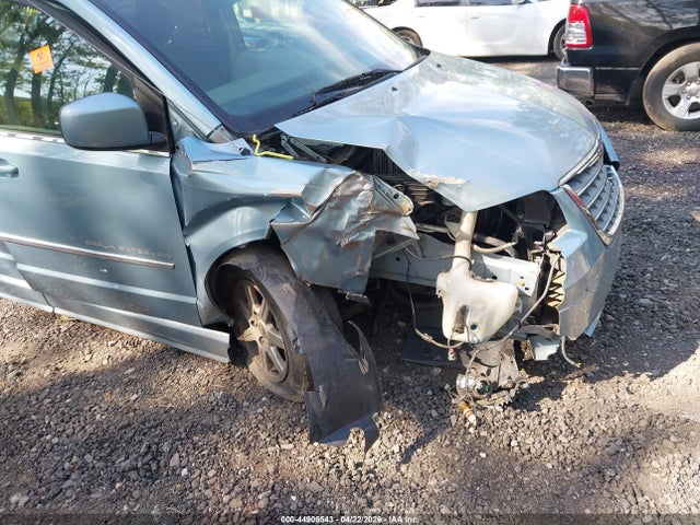 44906543 :رقم المزاد ، 2A4RR5D13AR308438 vin ، 2010 Chrysler Town & Country Touring مزاد بيع