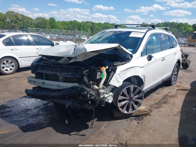 44906583 :رقم المزاد ، 4S4BSETC6J3236086 vin ، 2018 Subaru Outback 3.6r Touring مزاد بيع