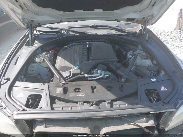 2013 Bmw 535i მანქანა იყიდება აუქციონზე, vin: WBAFR7C50DC824064, აუქციონის ნომერი: 44906584