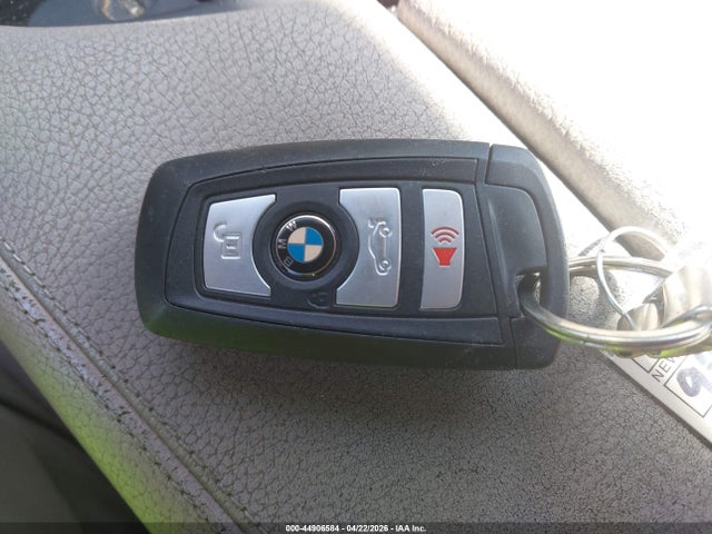 2013 Bmw 535i მანქანა იყიდება აუქციონზე, vin: WBAFR7C50DC824064, აუქციონის ნომერი: 44906584