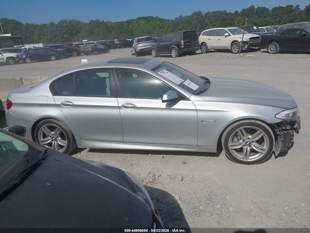 2013 Bmw 535i მანქანა იყიდება აუქციონზე, vin: WBAFR7C50DC824064, აუქციონის ნომერი: 44906584