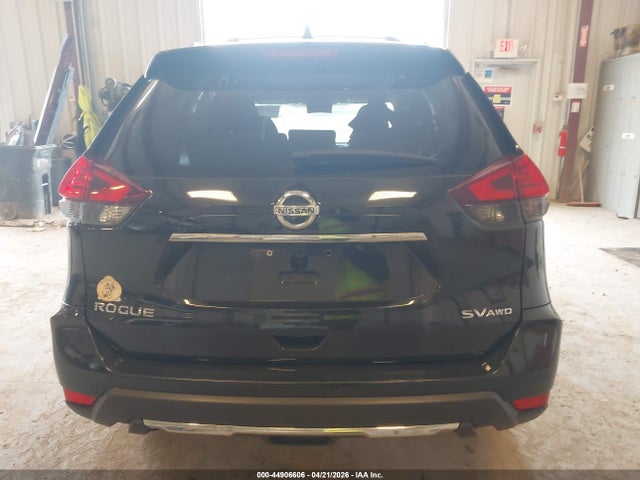 44906606 :رقم المزاد ، JN8AT2MVXHW025563 vin ، 2017 Nissan Rogue Sv مزاد بيع