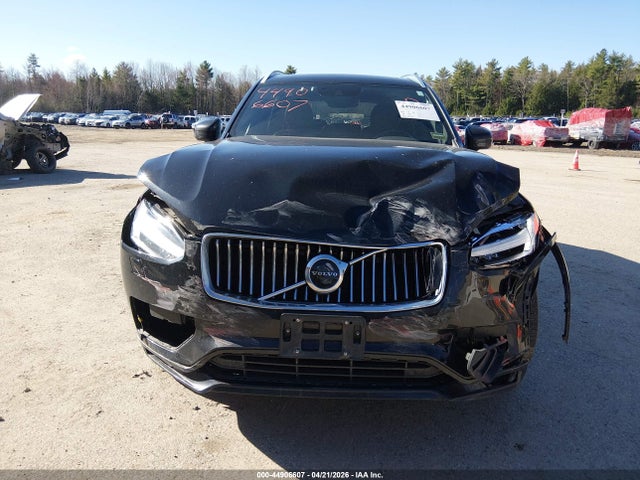 44906607 :رقم المزاد ، YV4A22PK9N1777597 vin ، 2022 Volvo Xc90 T6 Momentum 7 Passenger مزاد بيع