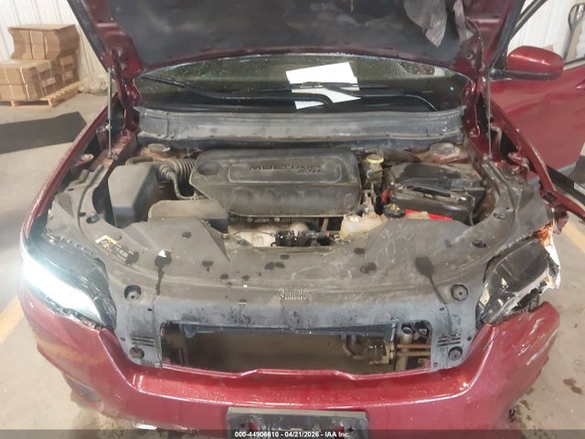 2019 Jeep Cherokee Latitude Fwd მანქანა იყიდება აუქციონზე, vin: 1C4PJLCB8KD479595, აუქციონის ნომერი: 44906610
