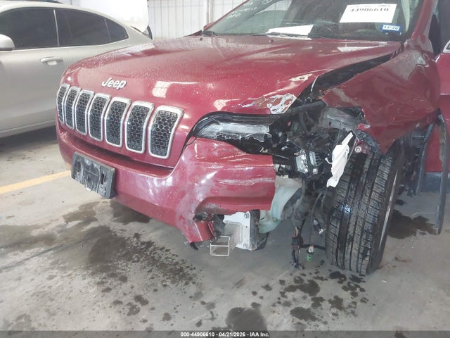 2019 Jeep Cherokee Latitude Fwd მანქანა იყიდება აუქციონზე, vin: 1C4PJLCB8KD479595, აუქციონის ნომერი: 44906610