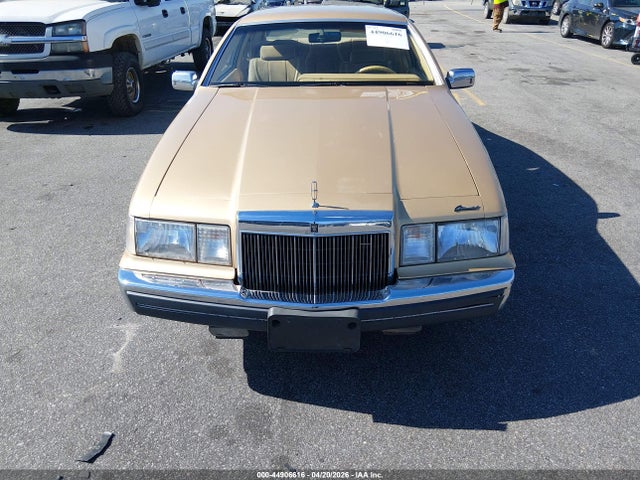 1984 Lincoln Mark Vii მანქანა იყიდება აუქციონზე, vin: 1MRBP98F2EY698005, აუქციონის ნომერი: 44906616