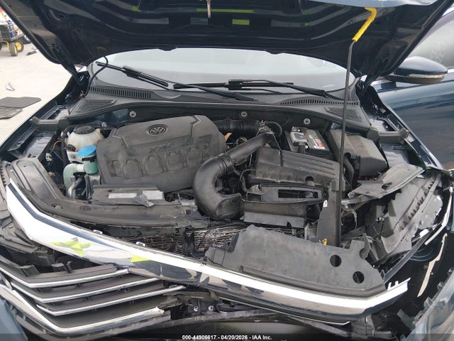 2020 Volkswagen Passat 2.0t Se მანქანა იყიდება აუქციონზე, vin: 1VWSA7A39LC020934, აუქციონის ნომერი: 44906617