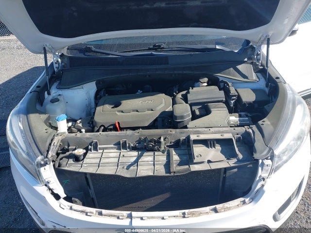 Продаж на аукціоні авто 2016 Kia Sorento 2.4l Lx, vin: 5XYPG4A3XGG055747, номер лоту: 44906625