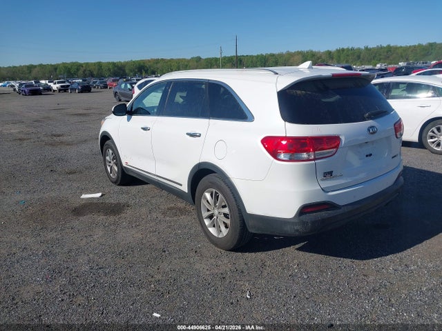 Продаж на аукціоні авто 2016 Kia Sorento 2.4l Lx, vin: 5XYPG4A3XGG055747, номер лоту: 44906625