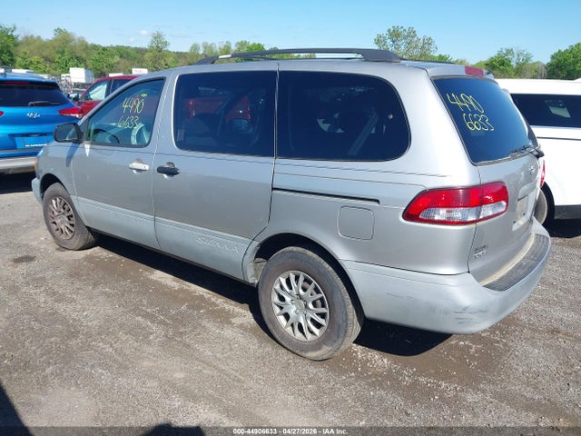 Aukcja sprzedaży 2002 Toyota Sienna Le, vin: 4T3ZF13C22U456209, numer aukcji: 44906633