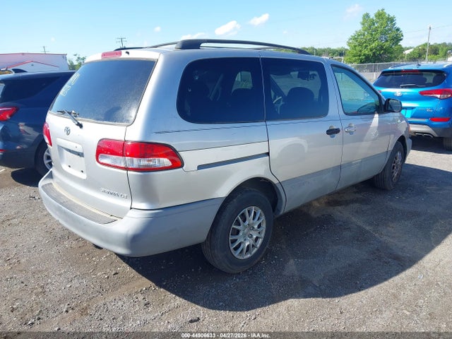 Aukcja sprzedaży 2002 Toyota Sienna Le, vin: 4T3ZF13C22U456209, numer aukcji: 44906633