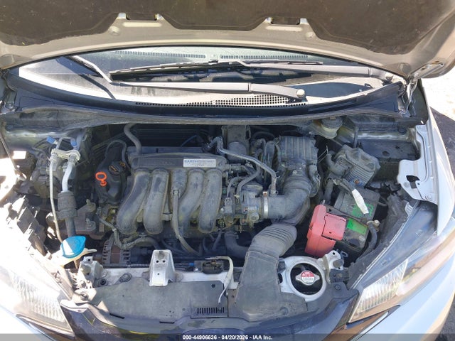 44906636 :رقم المزاد ، 3HGGK5H89FM708884 vin ، 2015 Honda Fit Ex/ex-l مزاد بيع