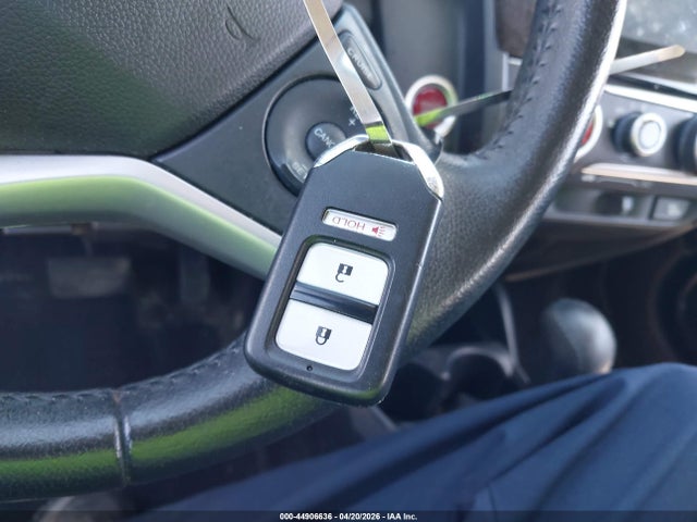 44906636 :رقم المزاد ، 3HGGK5H89FM708884 vin ، 2015 Honda Fit Ex/ex-l مزاد بيع