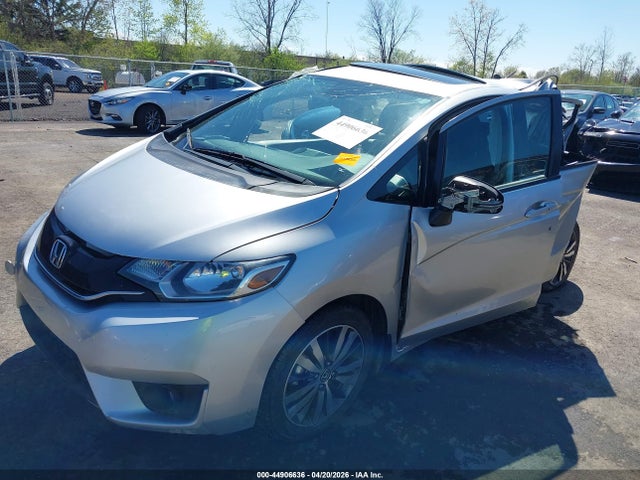 44906636 :رقم المزاد ، 3HGGK5H89FM708884 vin ، 2015 Honda Fit Ex/ex-l مزاد بيع