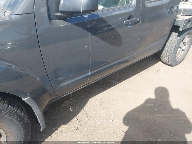2013 Nissan Frontier Pro-4x მანქანა იყიდება აუქციონზე, vin: 1N6AD0EV4DN747586, აუქციონის ნომერი: 44906637