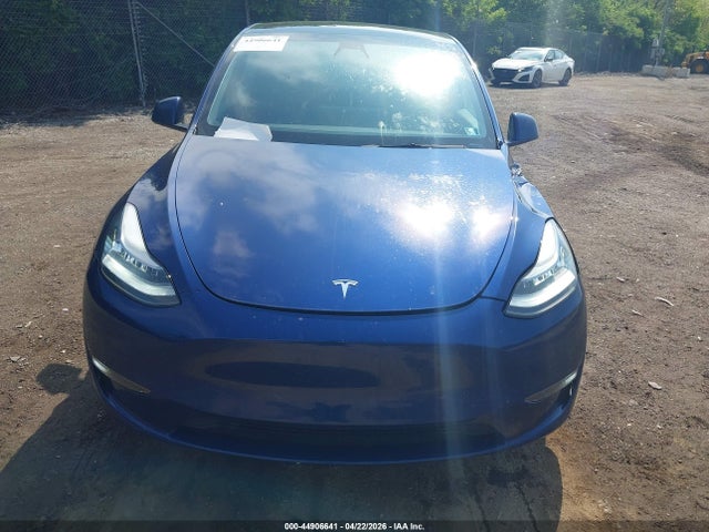 Продажа на аукционе авто 2021 Tesla Model Y Long Range Dual Motor All-wheel Drive, vin: 5YJYGDEE0MF141359, номер лота: 44906641