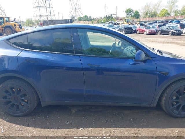 Продажа на аукционе авто 2021 Tesla Model Y Long Range Dual Motor All-wheel Drive, vin: 5YJYGDEE0MF141359, номер лота: 44906641