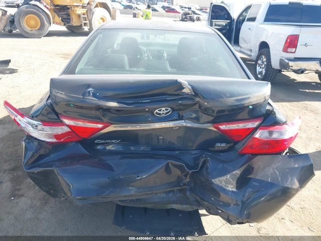 Aukcja sprzedaży 2016 Toyota Camry Se, vin: 4T1BF1FK0GU139789, numer aukcji: 44906647