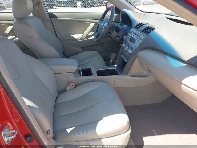 2011 TOYOTA CAMRY 4T4BF3EKXBR095716 Photo 4