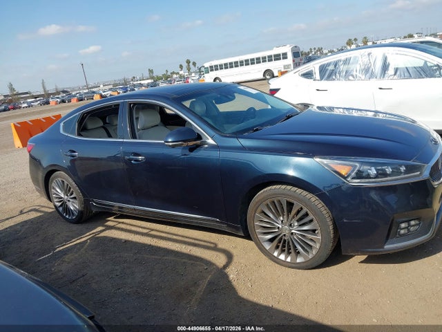 KIA Cadenza Limited 2017 KNALC4J18H5058159 Image 13