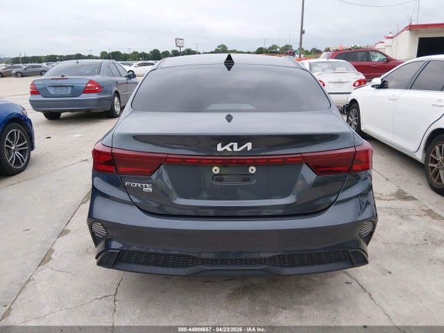 3KPF24AD6NE502796 KIA FORTE FE