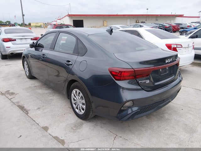 3KPF24AD6NE502796 KIA FORTE FE