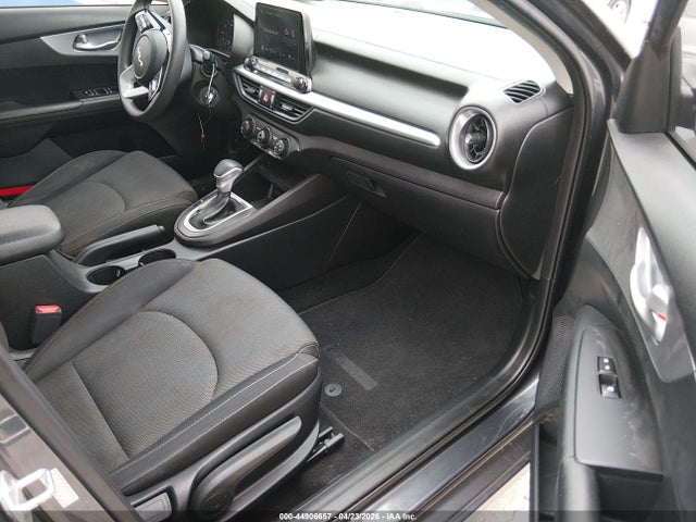 3KPF24AD6NE502796 KIA FORTE FE