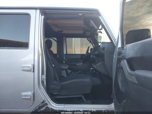 1C4HJWDG2GL177412 Jeep Wrangler Unlimited Sport
