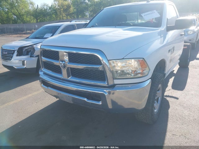 44906682 :رقم المزاد ، 3C6LR5AT7GG124417 vin ، 2016 Ram 2500 Tradesman مزاد بيع