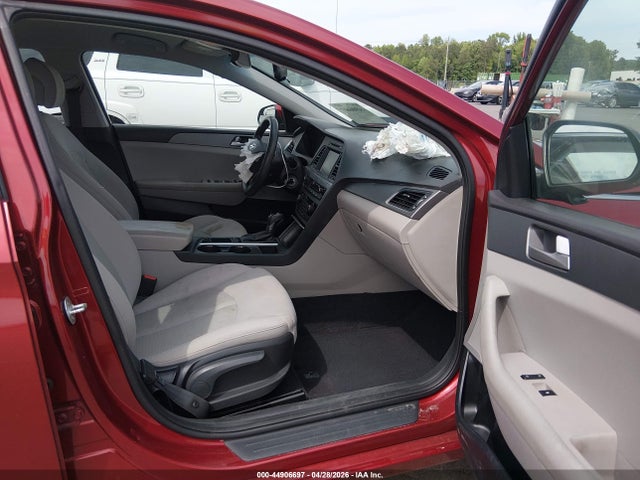 Продажа на аукционе авто 2016 Hyundai Sonata Se, vin: 5NPE24AF6GH357187, номер лота: 44906697