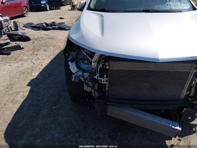 44906705 :رقم المزاد ، 3GNAXKEV4NL127643 vin ، 2022 Chevrolet Equinox Fwd Lt مزاد بيع