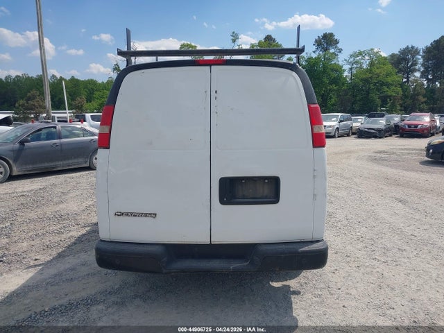 1GCSGAFX4E1110159 Chevrolet Express 1500 Work Van
