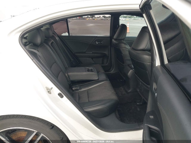 1HGCR2F61HA218076 Honda Accord Sport