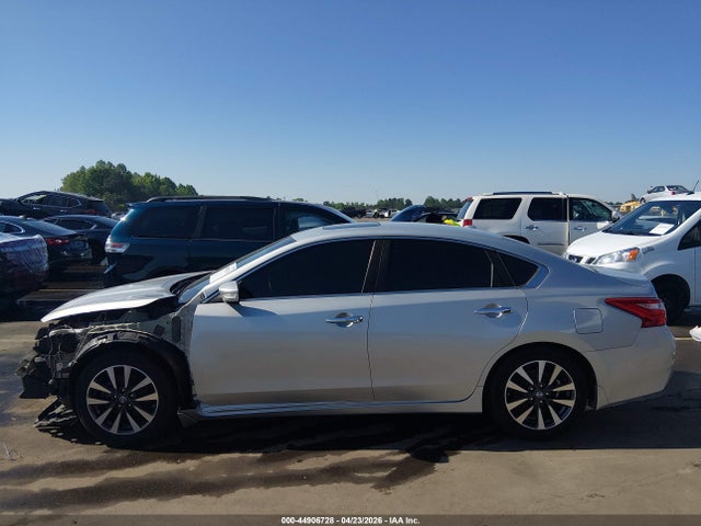 Aukcja sprzedaży 2017 Nissan Altima 2.5 Sv, vin: 1N4AL3AP3HC472072, numer aukcji: 44906728