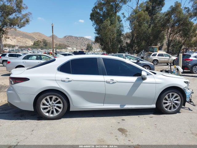 44906729 :رقم المزاد ، 4T1R11AK6PU161848 vin ، 2023 Toyota Camry Le مزاد بيع