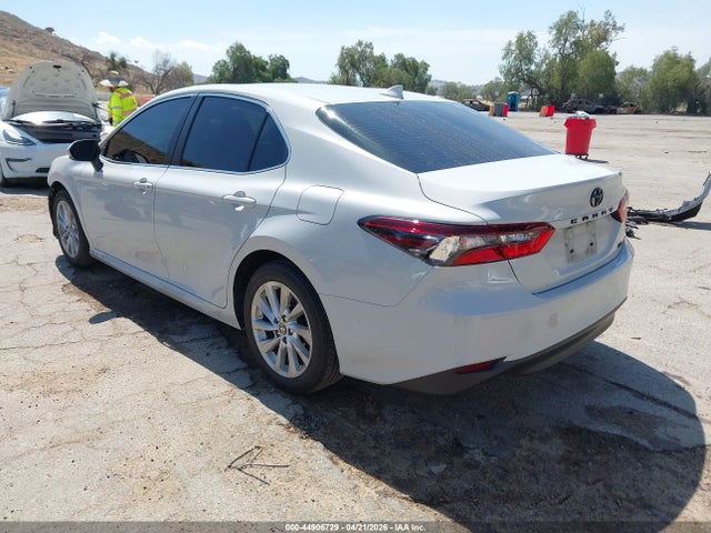 44906729 :رقم المزاد ، 4T1R11AK6PU161848 vin ، 2023 Toyota Camry Le مزاد بيع